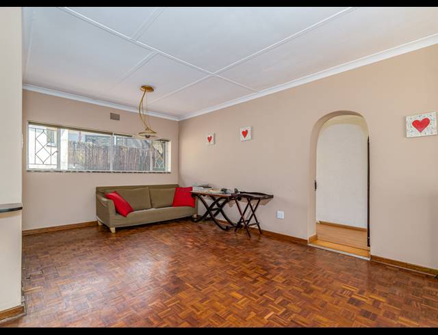 3 BEDROOM FREESTANDING FOR SALE IN BLAIRGOWRIE
